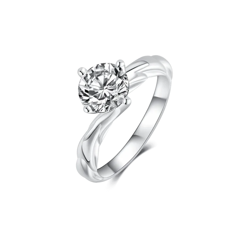 Shining Wing — 18K white bright diamond ring